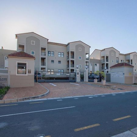 Nottingham Square 116 By Ctha Apartment Bloubergstrand Exterior photo